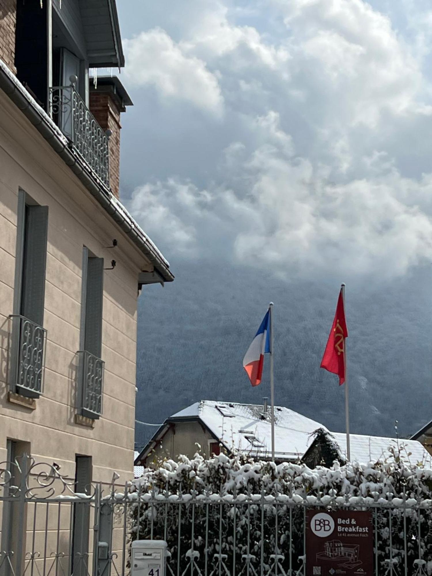 Le 41 Avenue Foch Hotel Bagnères-de-Luchon Exterior foto